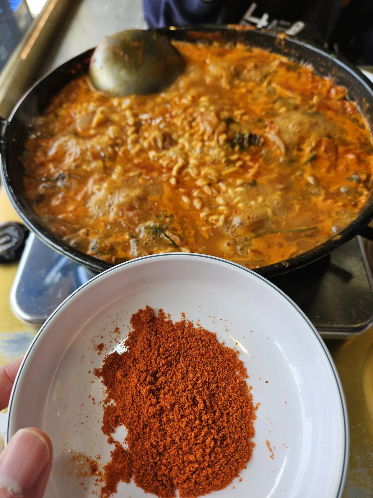 namsanter-isu-the-budae-jjigae-that-ruined-every-other-army-spice-packet