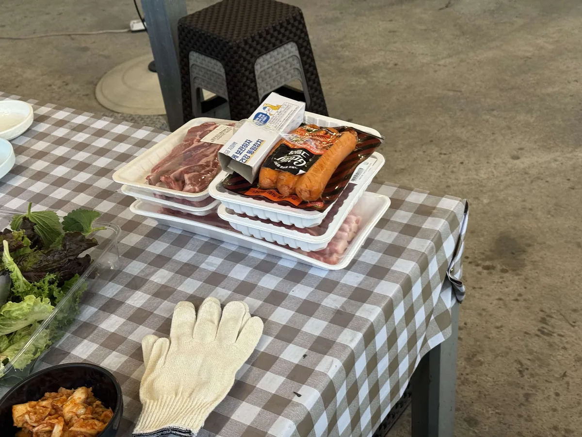 Hyewon Ian Pension rooftop BBQ setup