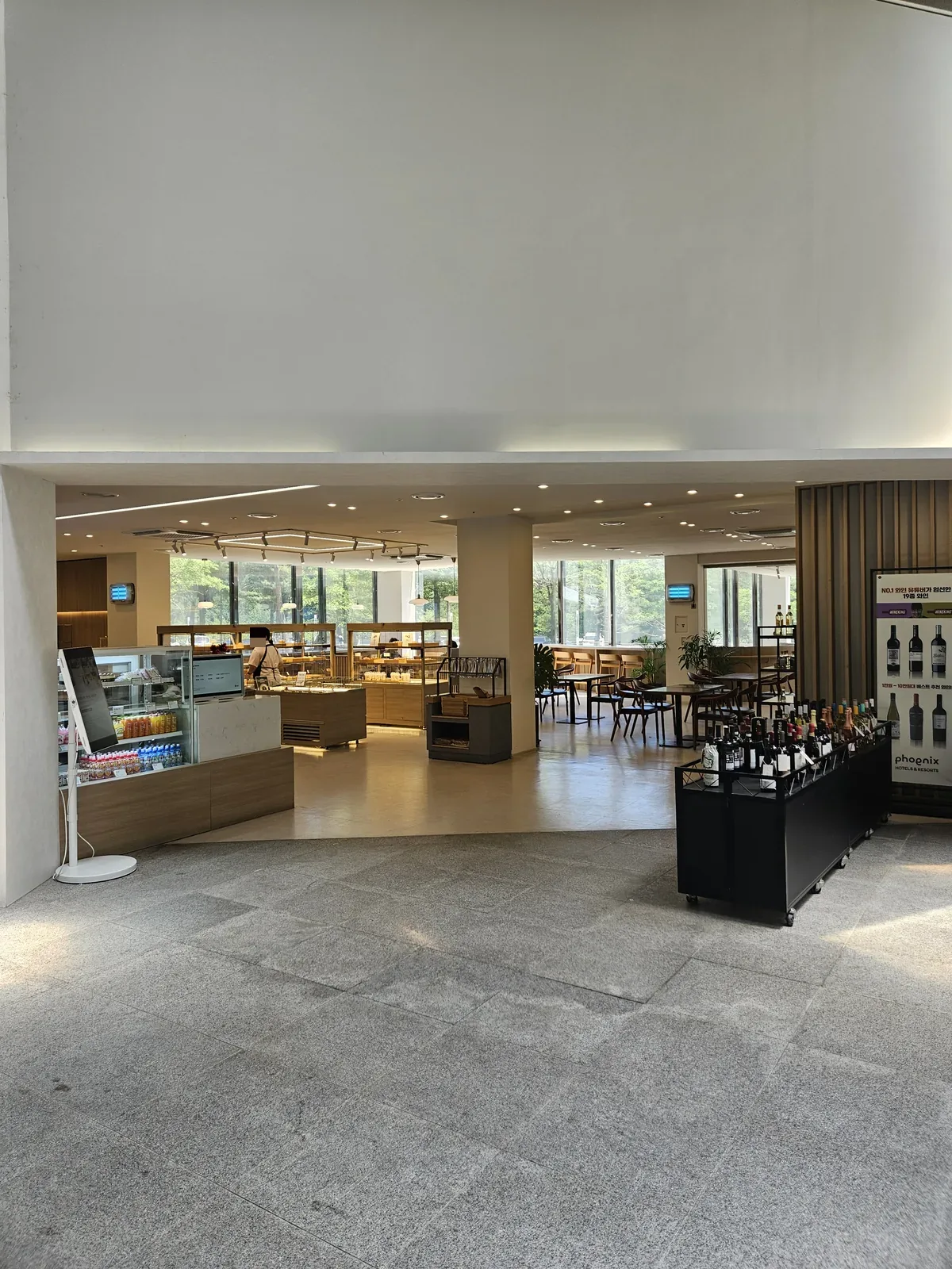 The cafe and wine display, just off the lobby